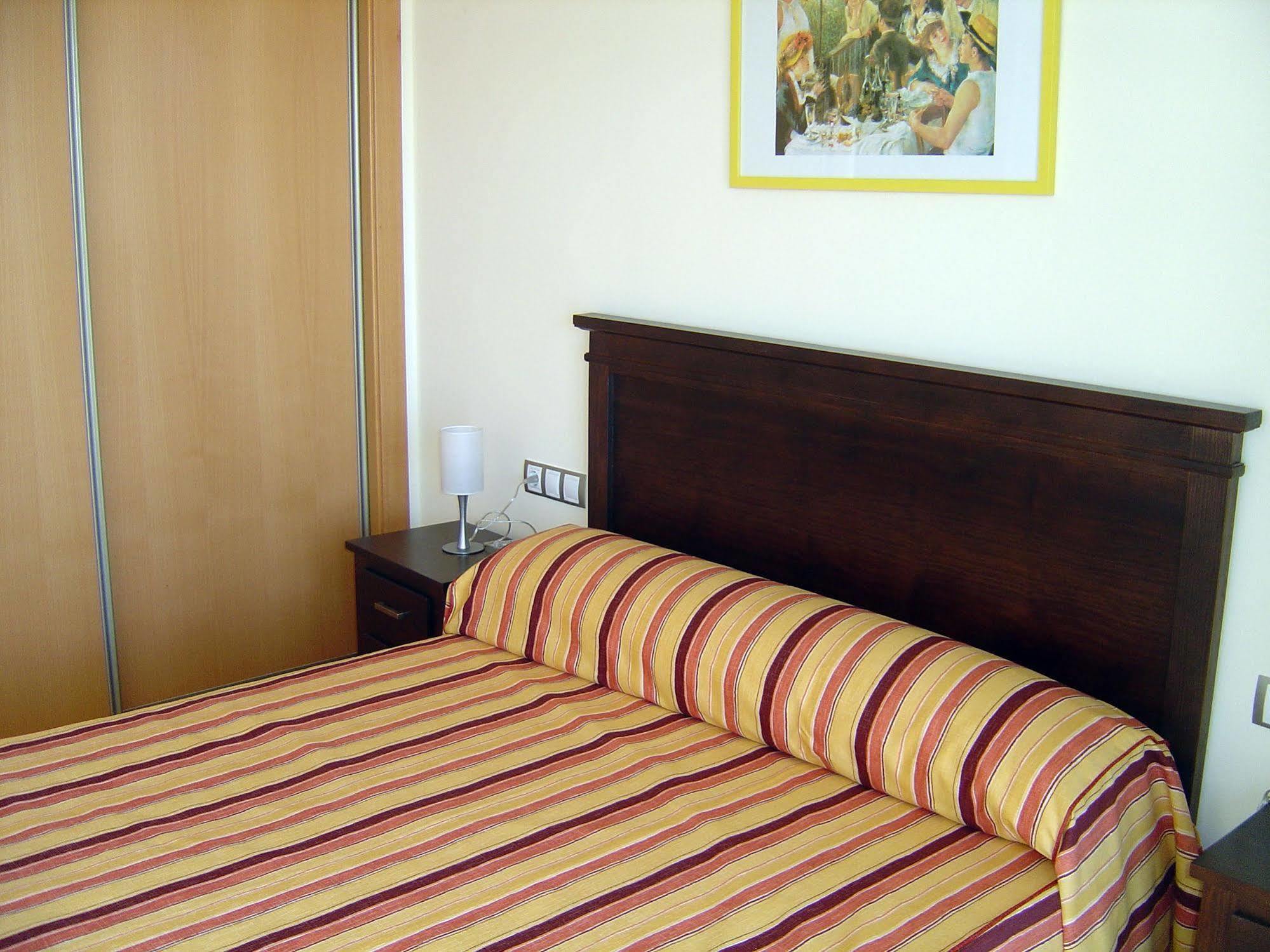 Apartamentos Salou Center Kültér fotó